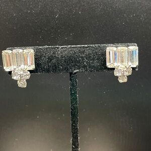 Vintage Rhinestone Art Deco Screw Back Earrings